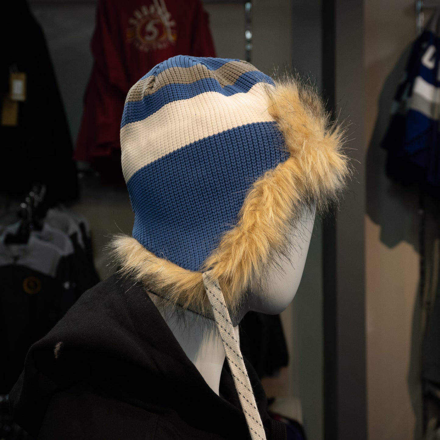Wolves Gongshow Toque