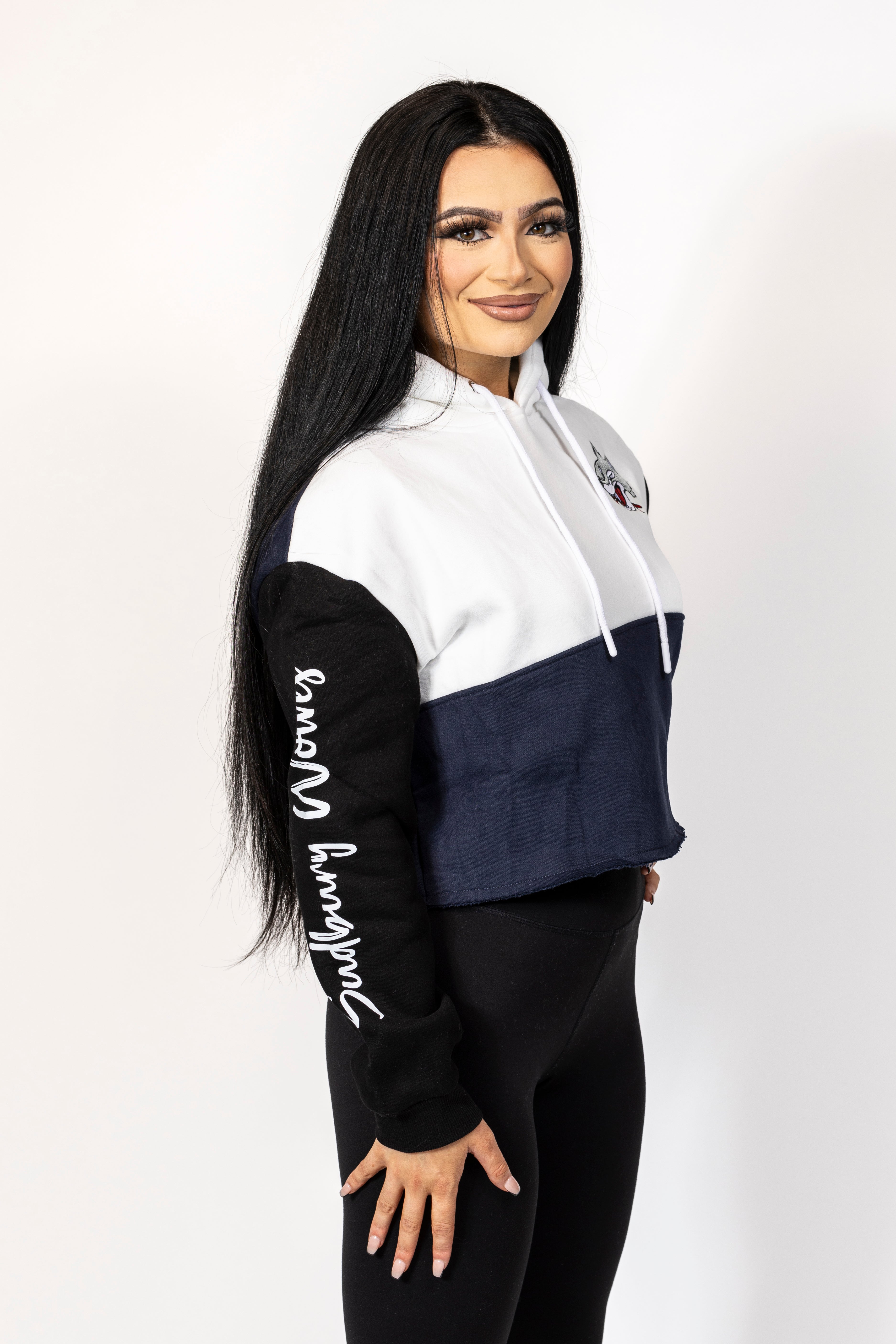 Wolves Women’s Bardown Cropped Hoodie