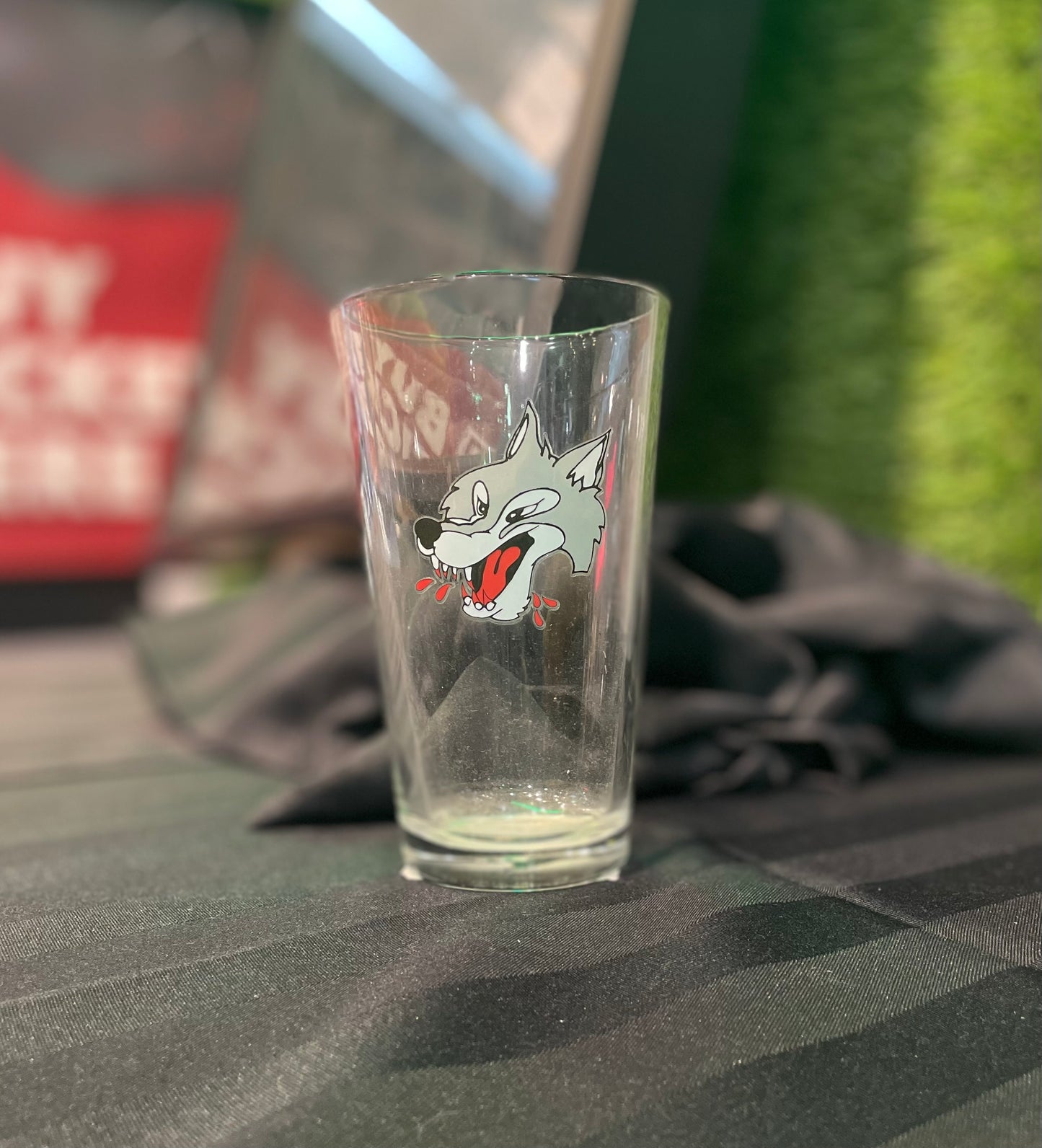 Wolves Wolfhead Glass Cup